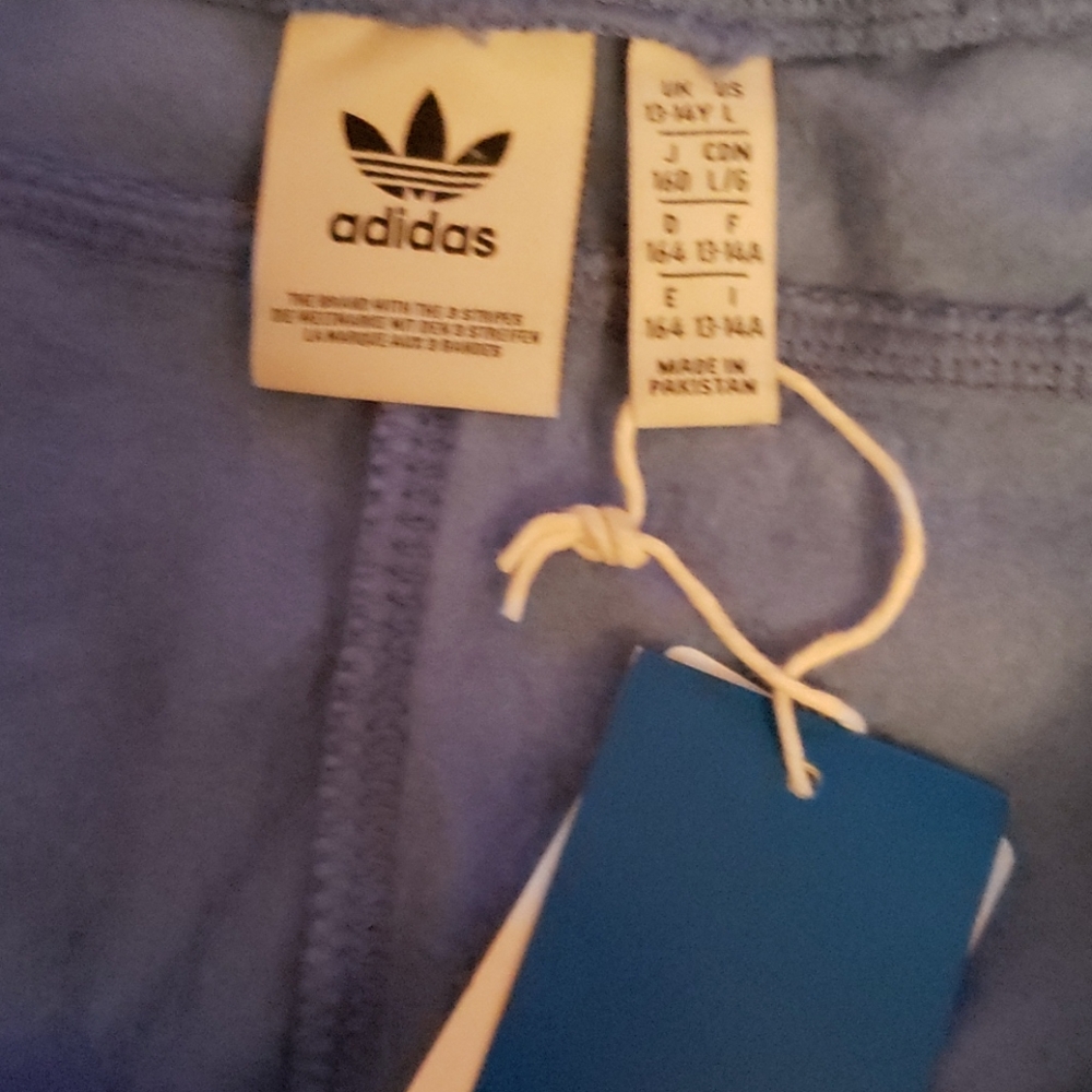 Adidas R.Y.V Blue Shorts - Picture 8 of 8